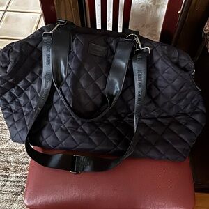 STEVE MADDEN Black Quilted Weekender Travel Bag Large Zip Duffle Overnight Tote